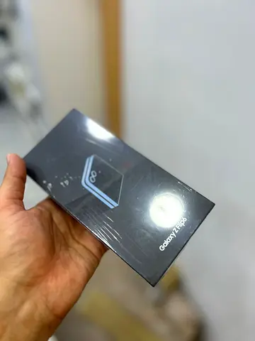 Samsung Galaxy Z Flip 6 256 GB TRA Box Packed New Fresh Stock available