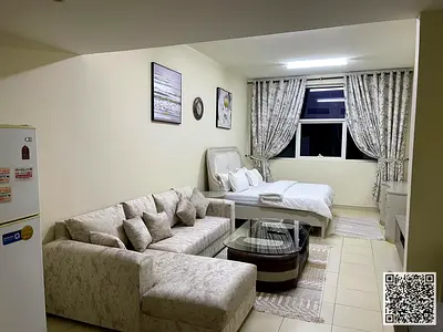 اجمل واكبر استوديو مطبخ منفصل مجهز بالكامل  مفروش للايجار الشهرى  بعجمان - الراشدية3 - ابراج عجمان ون