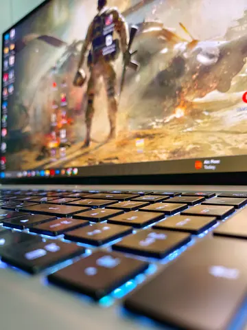 High Specs Gaming laptop - Gigabyte Aero 17 XE5 - Powerful Laptop for Gaming  Professional Work