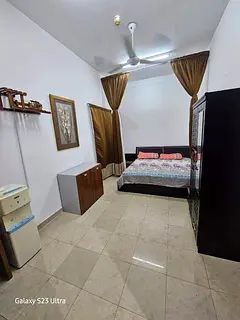 ROOM  AVAILABLE IN RASHIDIYA