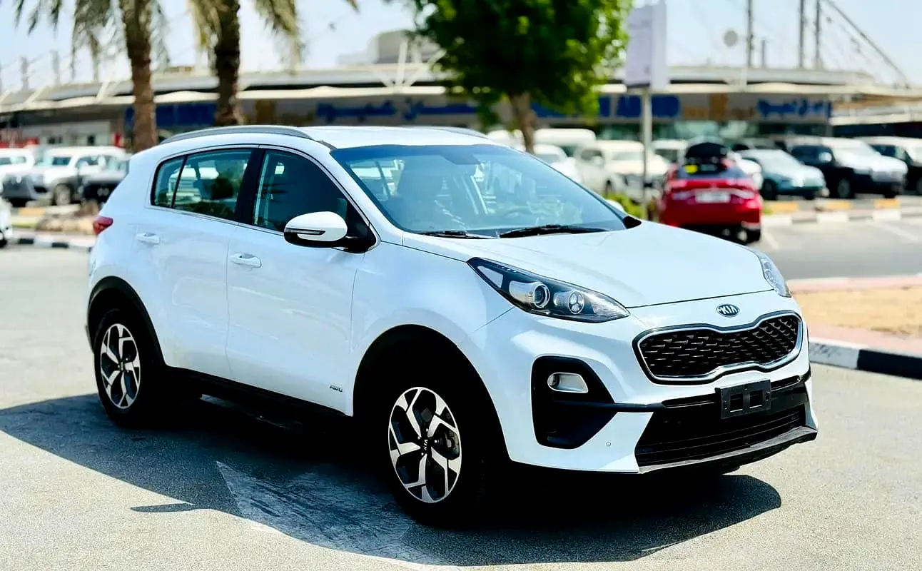 Kia Sportage 2019 — photo 1 of 12