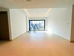 Corner Unit / Park - Pool View / Ready to Occupy