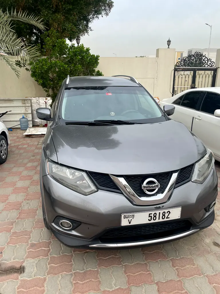 Nissan Rogue 2016 — photo 1 of 6