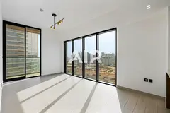 JVC | Modern Living | Bright and Spacious