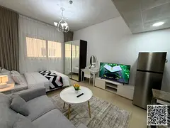 A golden opportunity! Luxurious, fully furnished studio apartment for monthly rent in Al Yasmin Towe