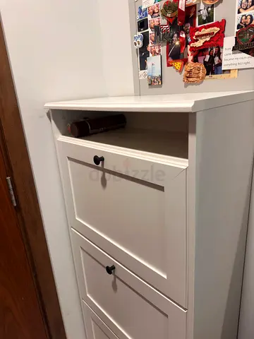 White Shaker-Style Cabinet with three Doors