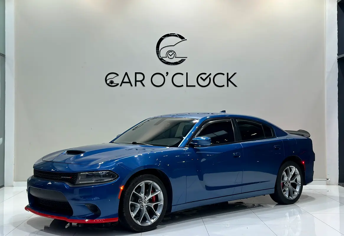 Dodge Charger 2022 — photo 1 of 12