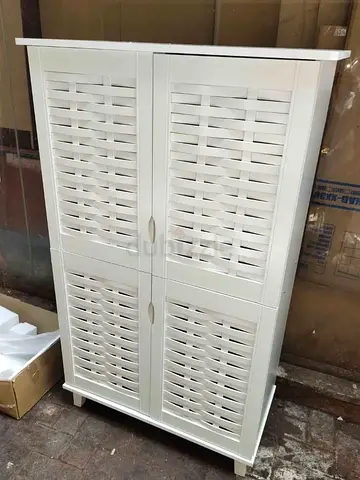 White Wicker-Style Storage Cabinet / Cupboard - Good Condition