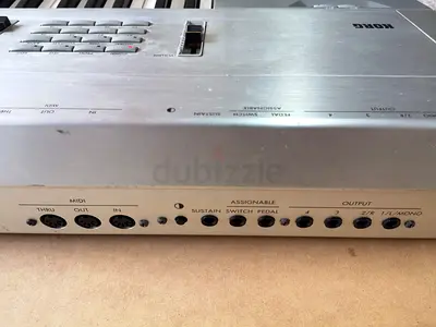 Korg Trinity V3 61 Key ( MOSS + SAMPLER )