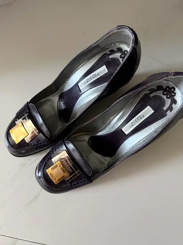 Womens Pollini Black Leather Flats with Gold Buckle - Size (please confirm)