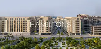 Stylish Apartment | Near City Centre Convenience | Resale