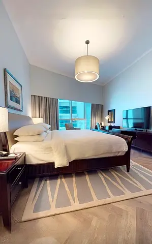 Only 4.5k AED for Luxury | 5-Star Hotel Apartment | Marina Walk
 Room for Rent + Kitchen