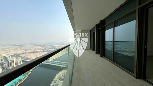 Iconic Creek & Skyline Views |Modern 2BR Residence