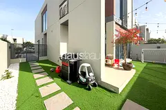 Single Row | Landscaped Garden | Near Pool