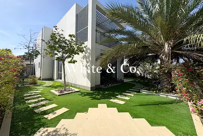 Private Garden | Spacious | Family Area