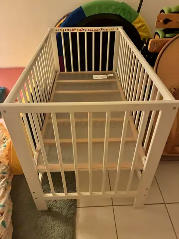 Nursery Refresh: Beautiful Girl’s Crib Looking for a New Home 🎀