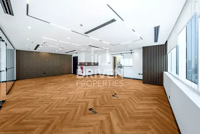 Grade A Fitted Office | High Floor | Vacant