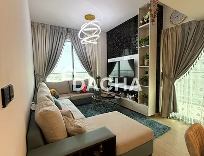 CORNER UNIT / FULLY FURNISHED / EXCLUSIVE