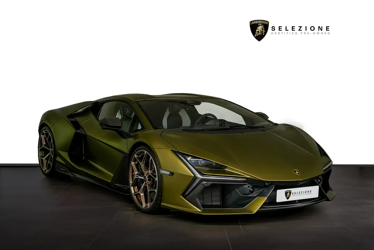 Lamborghini Revuelto 2025 — photo 1 of 11