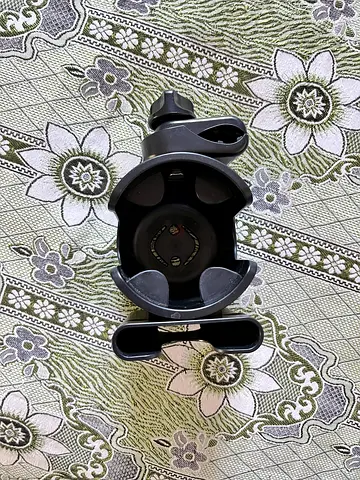 Cup and phone holder for cars