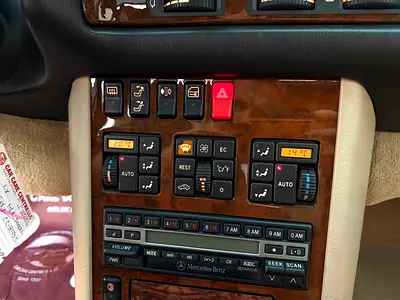 1993 Mercedes-BENZ S-CLASS — миниатюра 15