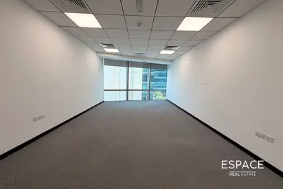 Vacant | High End | Prime Location