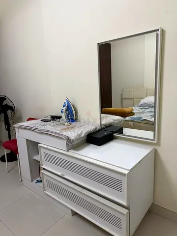 Dressing Table for Sale