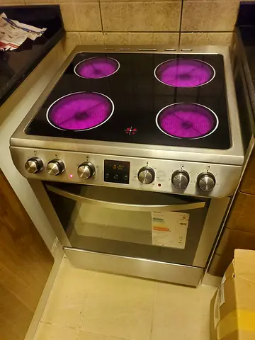 Hoover electric ceramic cooker 60x60cm