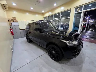 Land Rover Range Rover Vogue LE Supercharged 2015 - GCC Specs