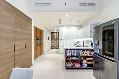 Sea View | High Floor | Spacious and VOT