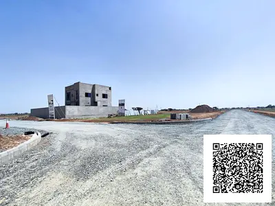 5 adjacent plots in Manama 13 At an excellent price