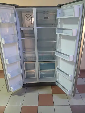 Large double-door refrigerator - Bosch Fridge Freezer
