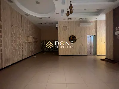 on the road luxury shop very prime location business center ready to move only jest 120k