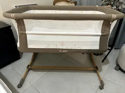 Jane bedside bassinet / portable baby crib / next to me