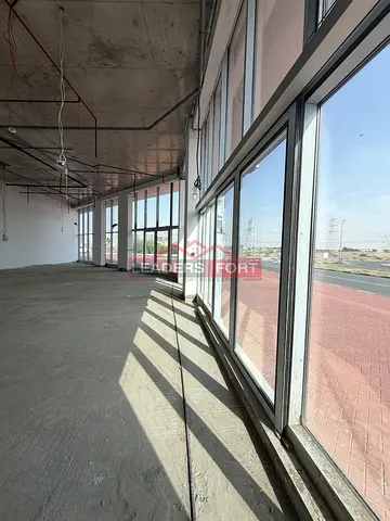 Main Corner Road | Reatail Shops | Vacant