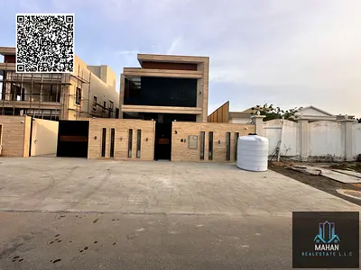 5 bedroom villa majlis hall with roof top good looking villa
