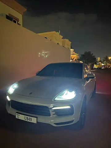 Porsche cayenne Platinum 2023