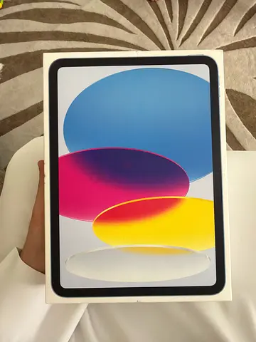 Apple iPad (sealed box) - 10.9-inch, Wi‑Fi (new in box) not used at all