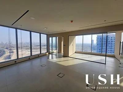Fitted & Unfurnished/ High Floor/ Vastu Unit