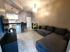 Upgraded | Furnished | Multiple Chqs | Near Metro