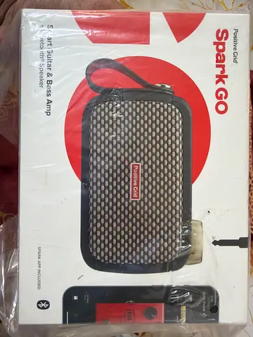 Positive Grid Spark GO Portable Bluetooth Guitar  Bass Amp (New in Box)