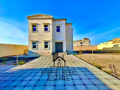 Bright & Spacious independent 3-Bed Room Ready To Move Villa