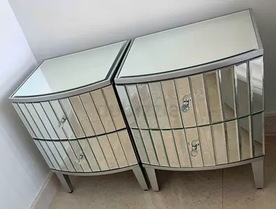 Set of 2 Mirrored Bedside Tables - THE ONE