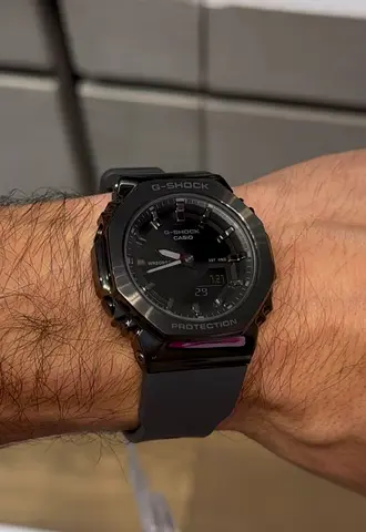 Casio G-SHOCK GM-S2110B - Brand New