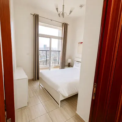 Room Available in JVC – All Bills Included  Parking!