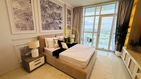 Golf Course View | Kitchen Equipped | Mid Floor