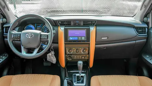 Toyota Fortuner, миниатюра 12