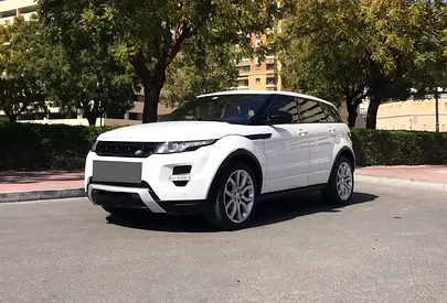 Range Rover Evoque R-Dynamic HSE 2015 GCC/ v4 2.0L Turbo AWD