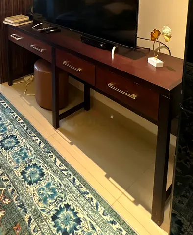 Tv table