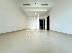Premium 1 Master Bedroom with Kitchen Appliances